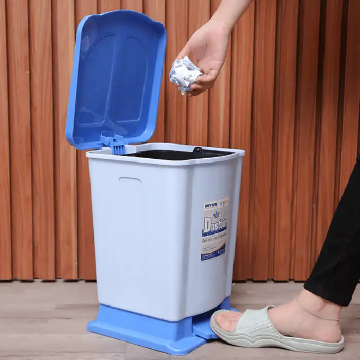 Thùng rác nhựa chân đạp Việt Nhật 7l, 9l, 16l, 30l Thùng rác nhựa chân đạp Việt Nhật 7l, 9l, 16l, 30l