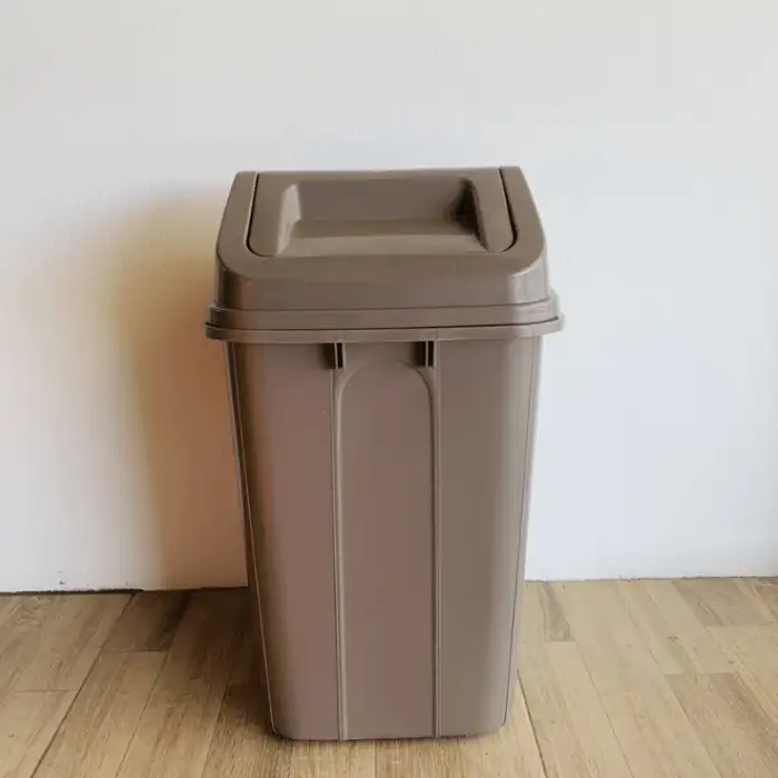 Thùng rác nhựa nắp lật 60 lít Thùng rác nhựa nắp lật 60 lít