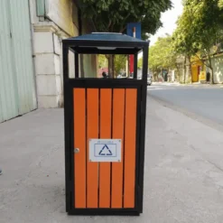 Thùng rác gỗ ngoài trời A78-D