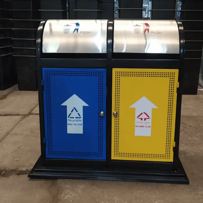 Thùng rác 2 ngăn ngoài trời A37-Q Thùng rác 2 ngăn ngoài trời A37-Q