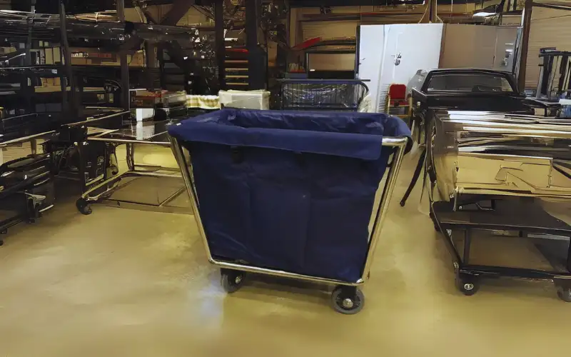 Xe đẩy dọn phòng khách sạn, xe đẩy đồ bẩn Xe đẩy dọn phòng khách sạn, xe đẩy đồ bẩn