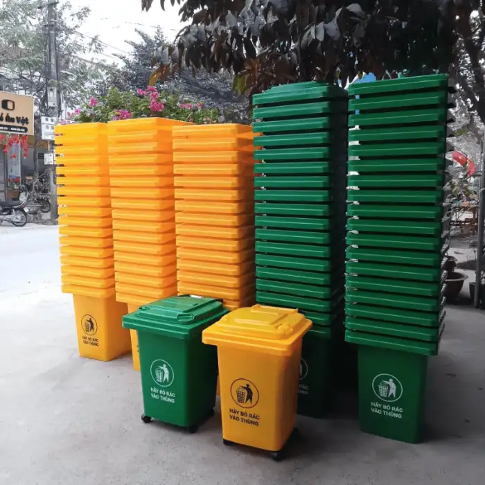 Thùng rác nhựa 30l có bánh xe Thùng rác nhựa 30l có bánh xe