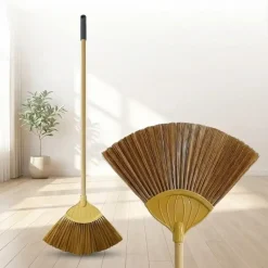 Chổi quét sàn nhà quét sạch bụi bẩn