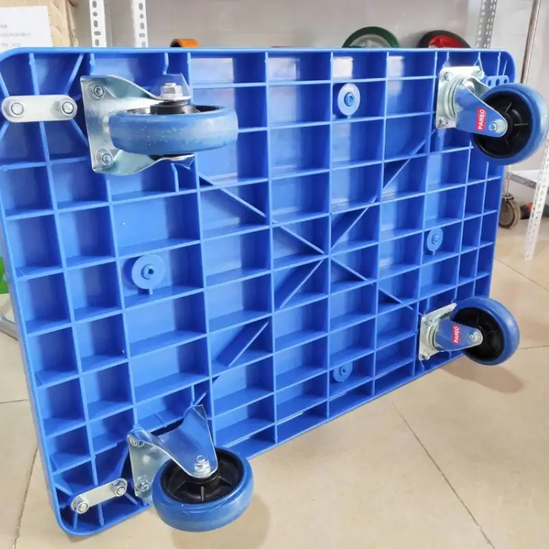 Xe đẩy hàng sàn nhựa chịu lực tốt ,bền bỉ Xe đẩy hàng sàn nhựa chịu lực tốt ,bền bỉ